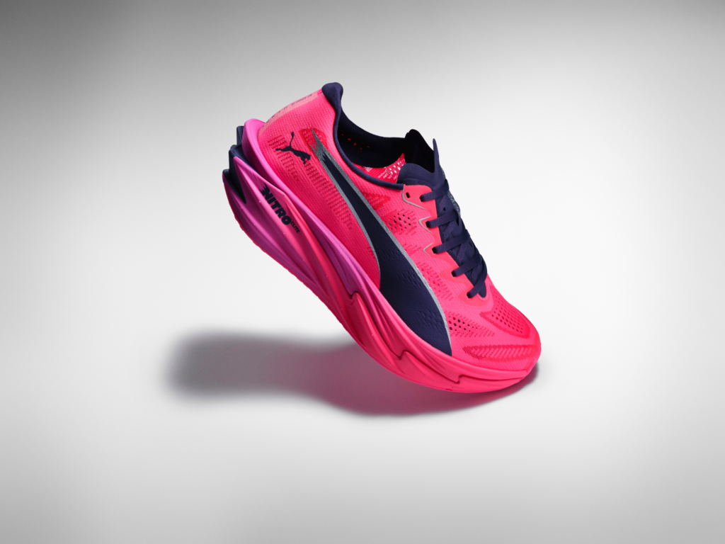 Full lateral view of the Puma Deviate Nitro Elite 3 HYROX edition, showing the aerodynamic silhouette and Nitrofoam Elite cushioning for hybrid athletes